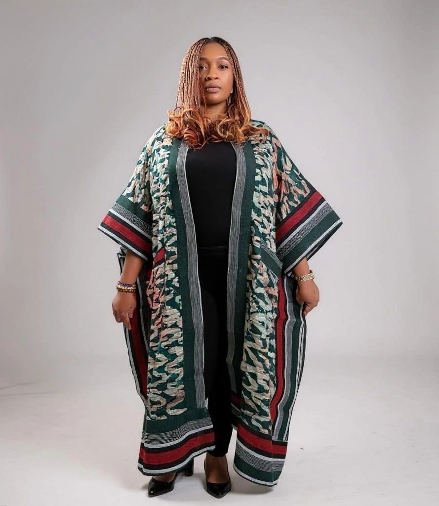 Royal Midi Kimono Jacket - Image 3
